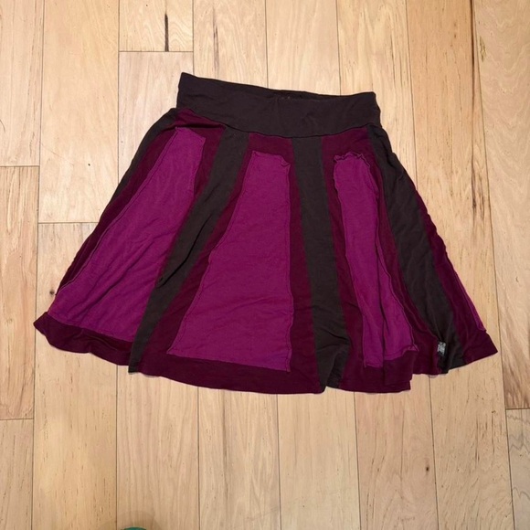Prana Women's Skirt in Rich Purple and Brown - Picture 5 of 8
